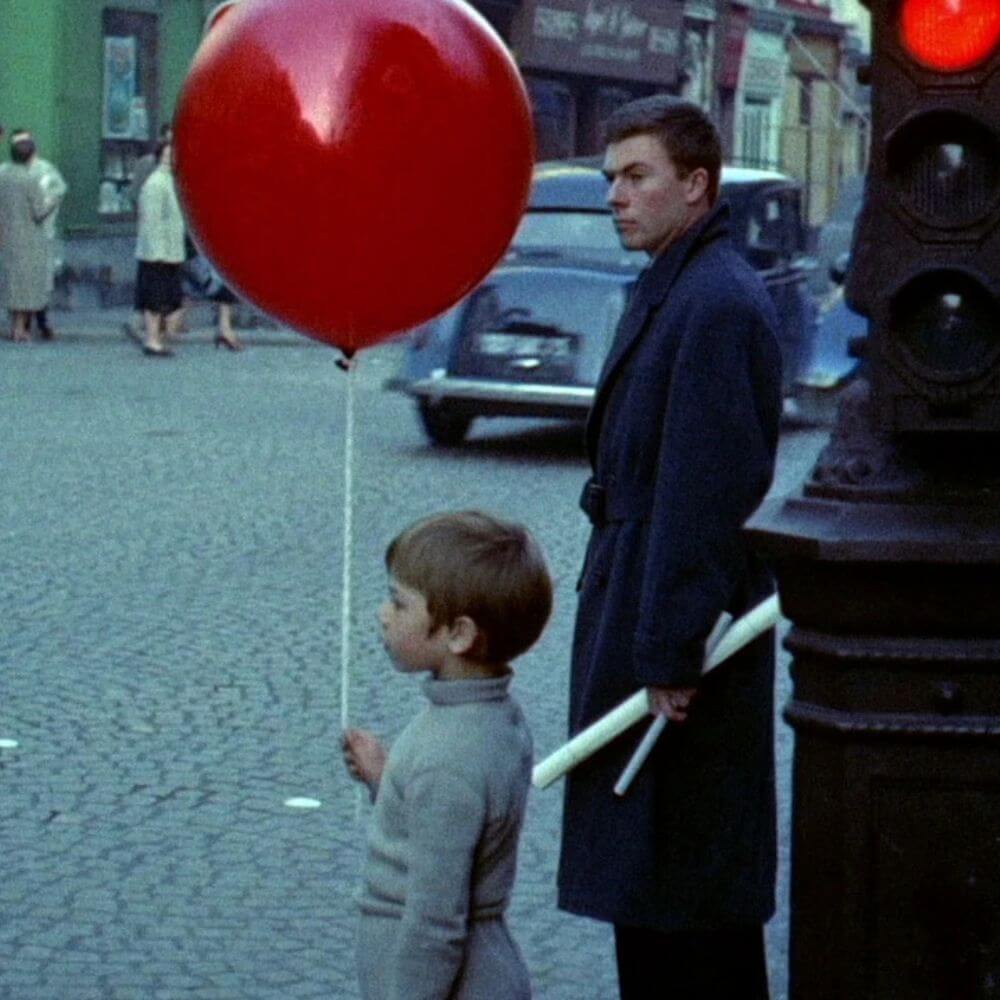 El globo rojo + Selección de cortos animados Disney de antaño (1940 a 1960, 45’) 