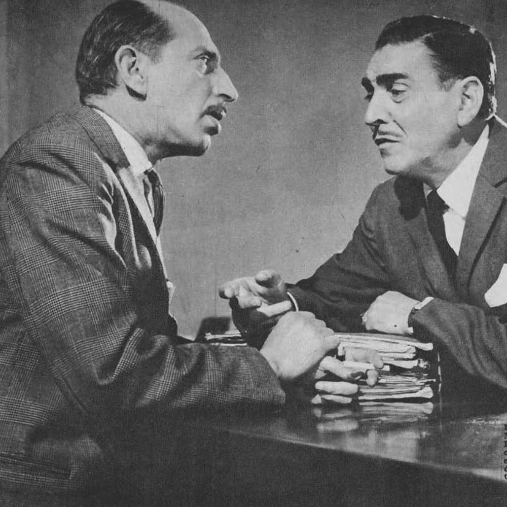 El burócrata González