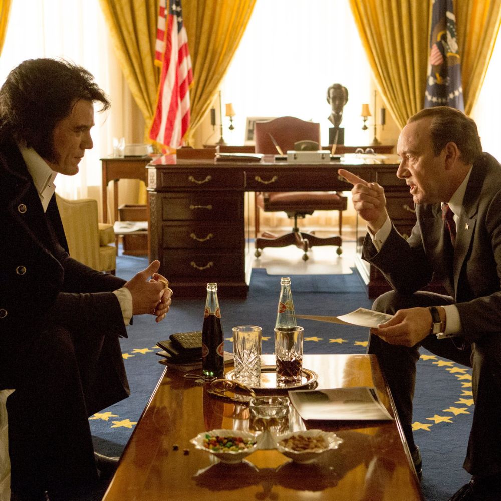 Elvis & Nixon  